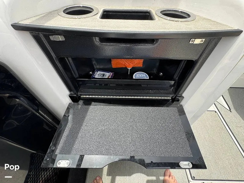 Slide: The Image of Yamaha AR 250 2023 - 15450156