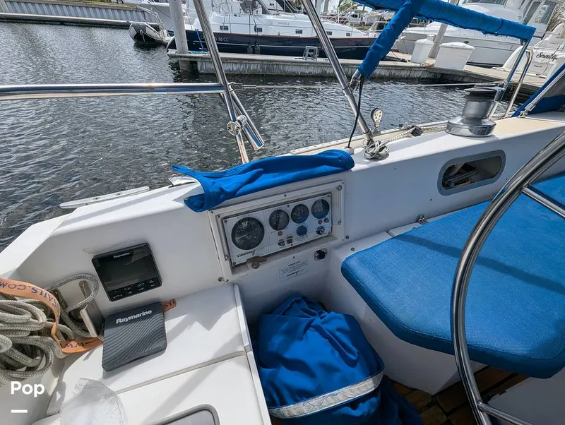 Slide: The Image of Catalina 34 MKI 1988 - 15643585