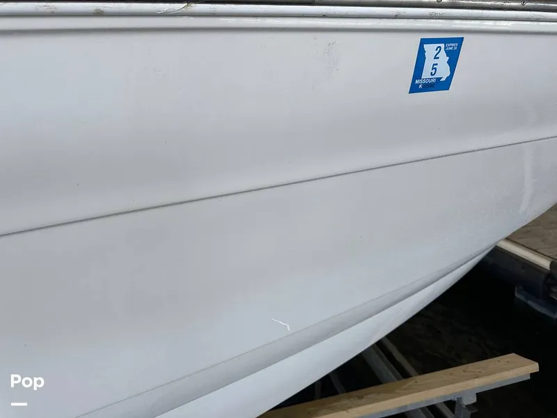 Slide: The Image of Crownline Boats 300LS 2008 - 15591551