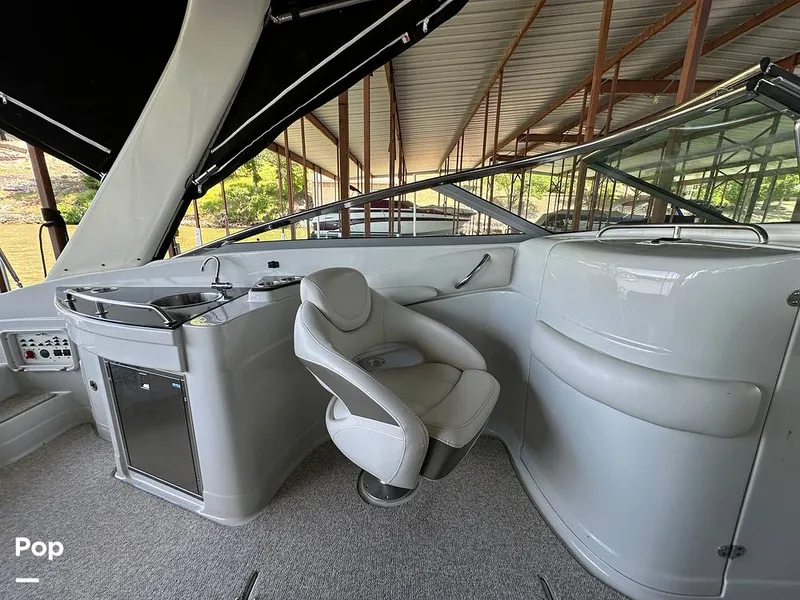 Slide: The Image of Crownline Boats 300LS 2008 - 15591479