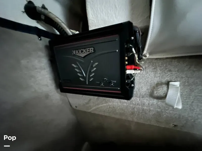 Slide: The Image of Crownline Boats 300LS 2008 - 15591482