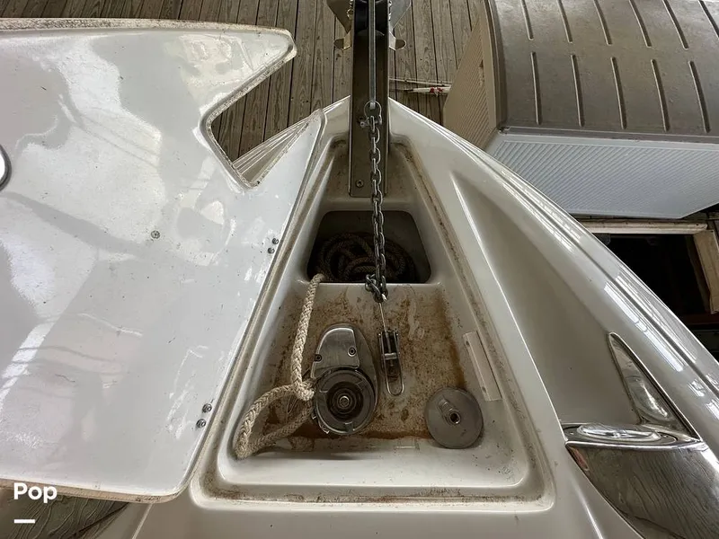 Slide: The Image of Crownline Boats 300LS 2008 - 15591489