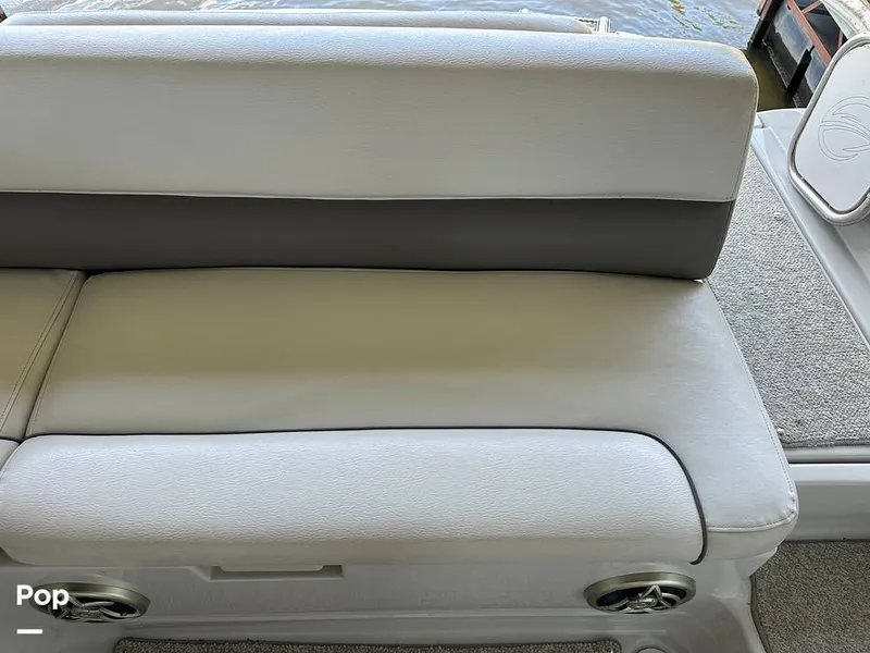 Slide: The Image of Crownline Boats 300LS 2008 - 15591496