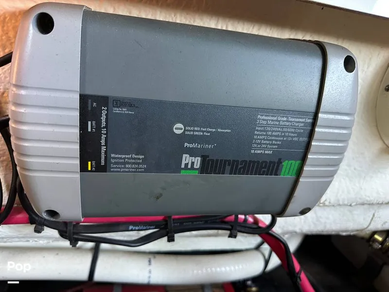 Slide: The Image of Crownline Boats 300LS 2008 - 15591513