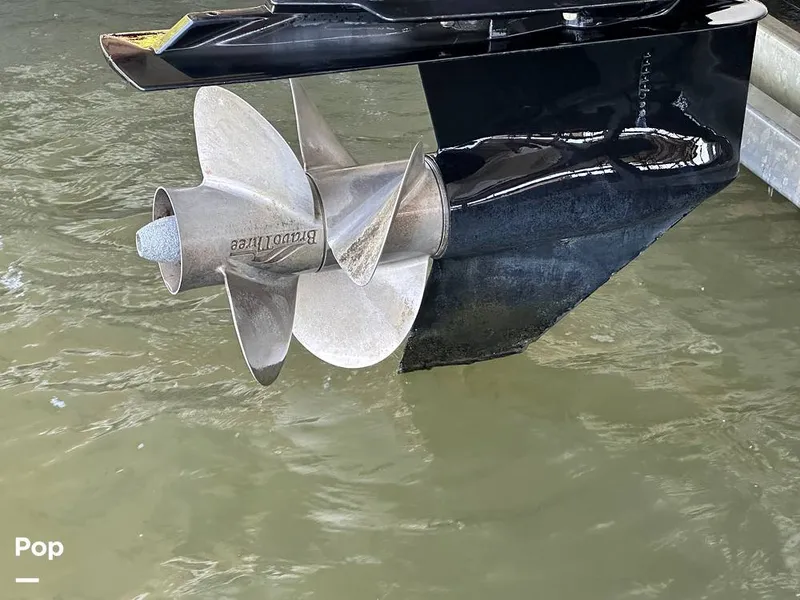 Slide: The Image of Crownline Boats 300LS 2008 - 15591541