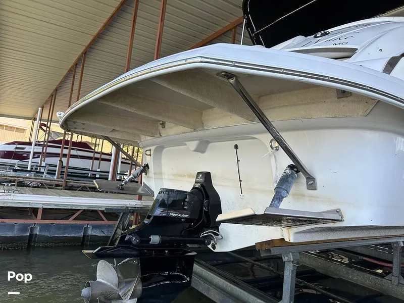 Slide: The Image of Crownline Boats 300LS 2008 - 15591542