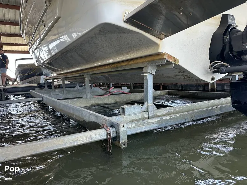 Slide: The Image of Crownline Boats 300LS 2008 - 15591538