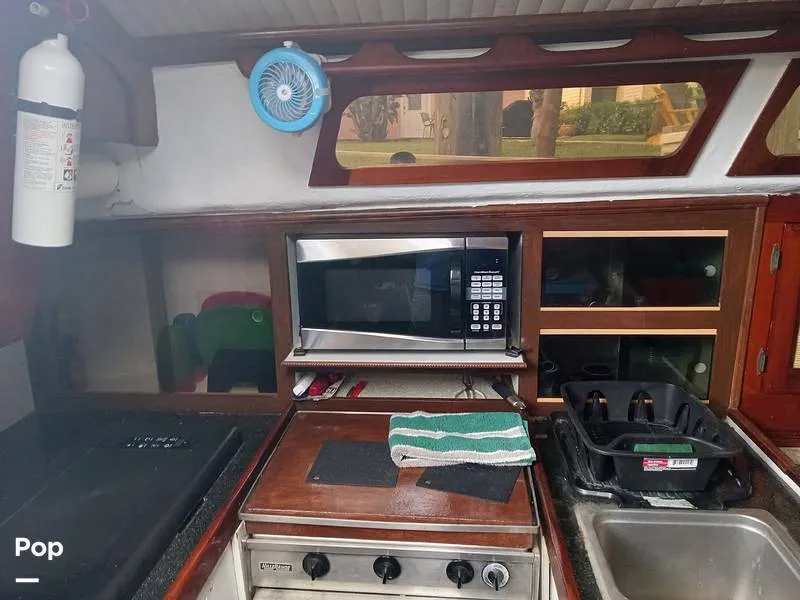 Slide: The Image of CAL 35 1982 - 15216976