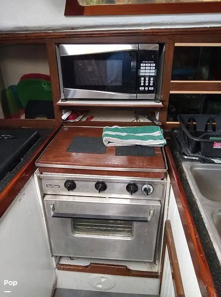 Slide: The Image of CAL 35 1982 - 15216985