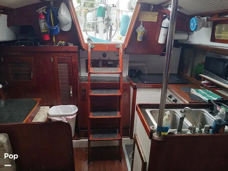 Slide: The Image of CAL 35 1982 - 15216981