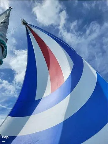 Slide: The Image of CAL 35 1982 - 15216972