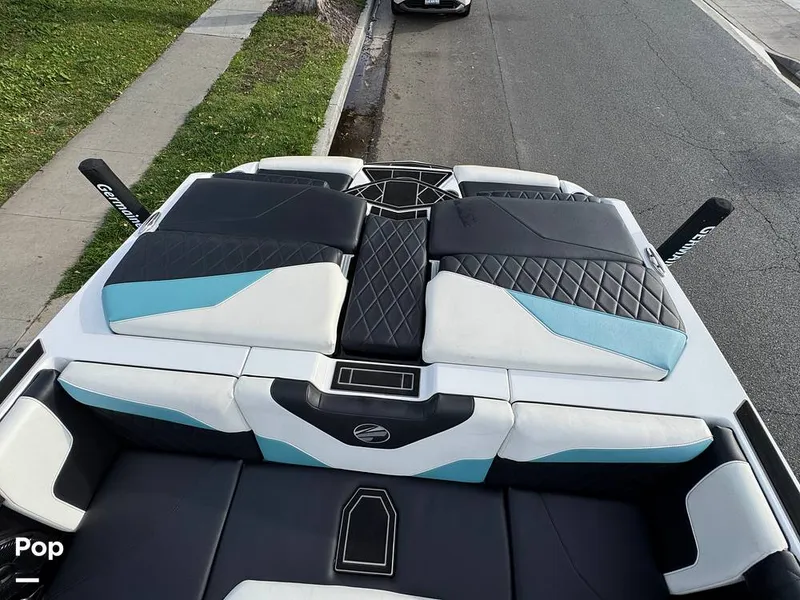 Slide: The Image of Tige Z1 2022 - 15246786