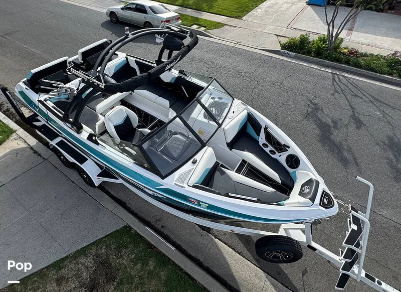 Slide: The Image of Tige Z1 2022 - 15248430