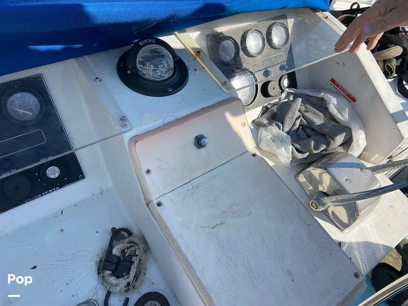 Slide: The Image of Present Yachts 42 Sundeck 1986 - 15268503