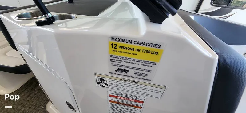 Slide: The Image of Sea Ray SPX210 2016 - 15256131