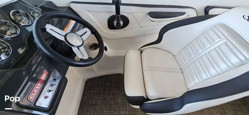 Slide: The Image of Sea Ray SPX210 2016 - 15256158