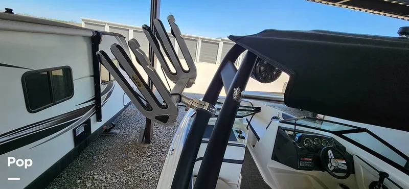 Slide: The Image of Sea Ray SPX210 2016 - 15256182