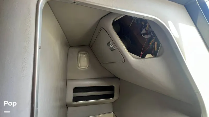 Slide: The Image of Sea Ray Pachanga 32 1987 - 15243811