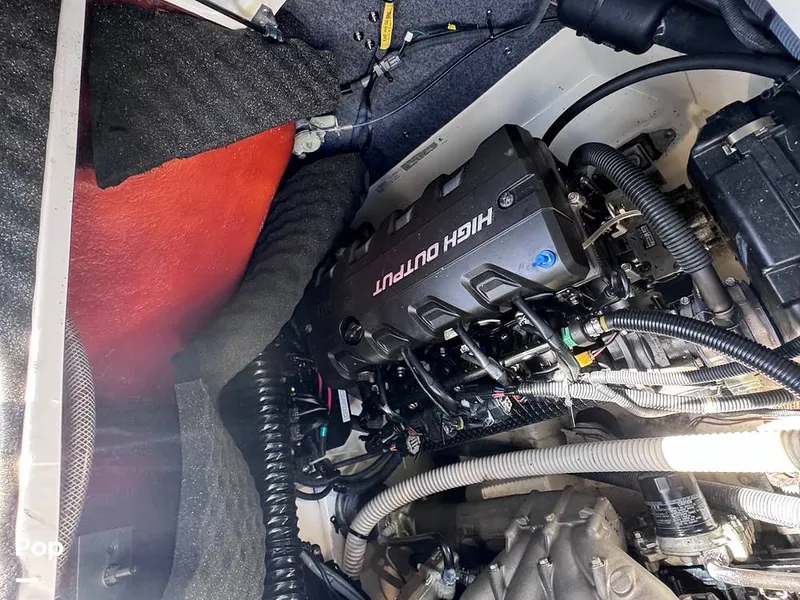 Slide: The Image of Yamaha 242 Limited S 2018 - 15318903