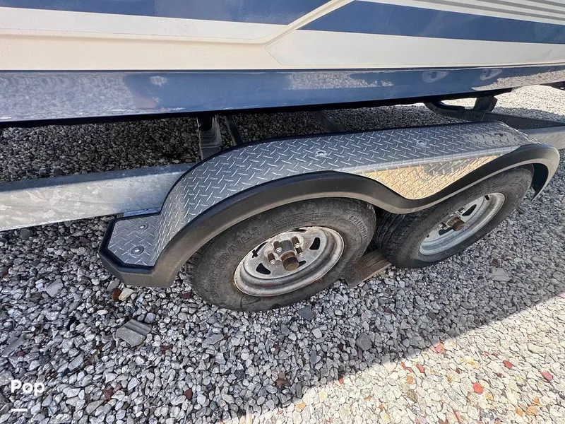 Slide: The Image of Yamaha 242 Limited S 2018 - 15318907