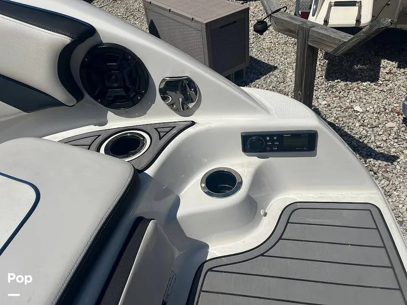 Slide: The Image of Yamaha 242 Limited S 2018 - 15498872