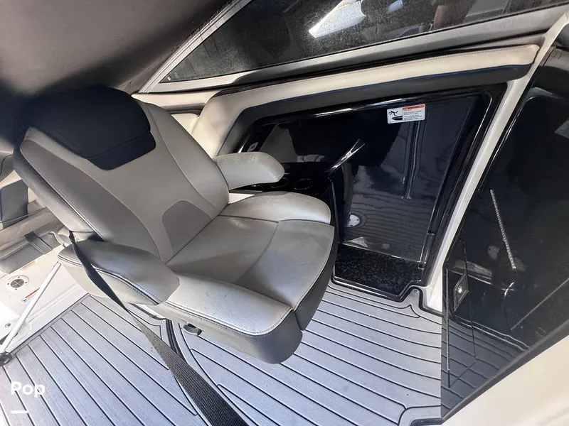 Slide: The Image of Yamaha 242 Limited S 2018 - 15318894