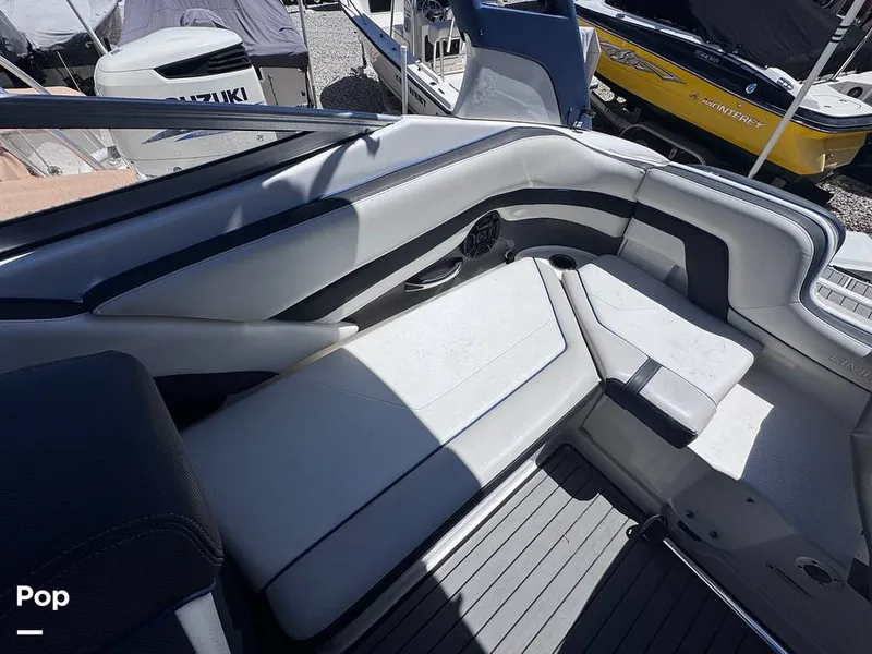 Slide: The Image of Yamaha 242 Limited S 2018 - 15318895