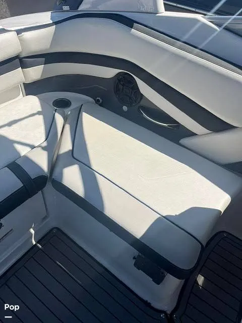 Slide: The Image of Yamaha 242 Limited S 2018 - 15499635