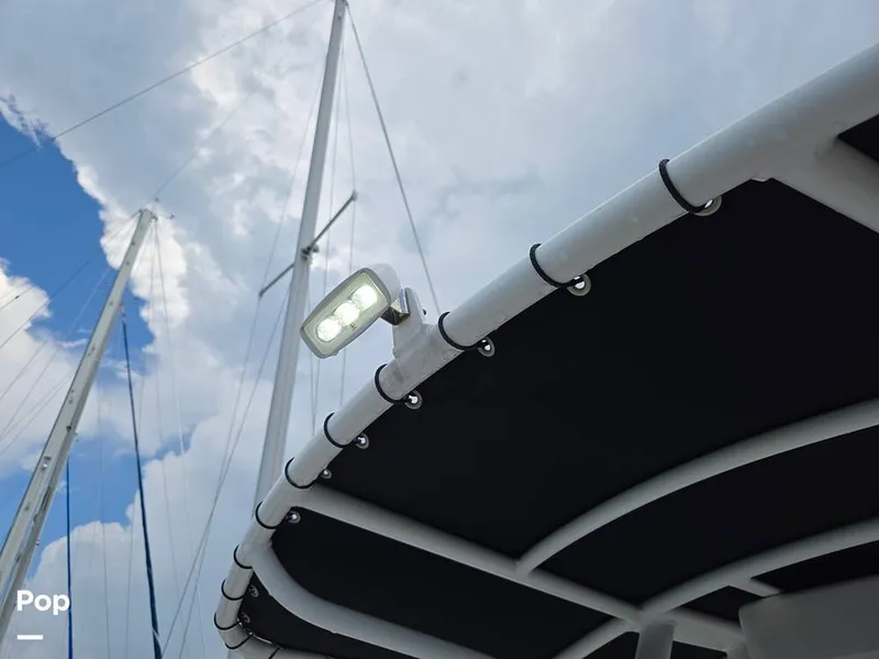 Slide: The Image of Edgewater 208CC 2020 - 15713873