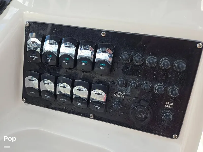 Slide: The Image of Edgewater 208CC 2020 - 15713882