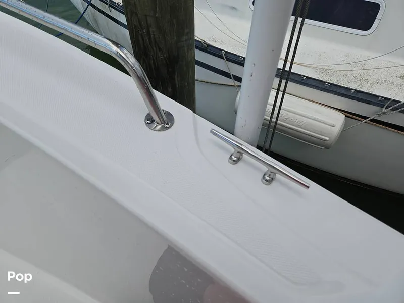 Slide: The Image of Edgewater 208CC 2020 - 15713899