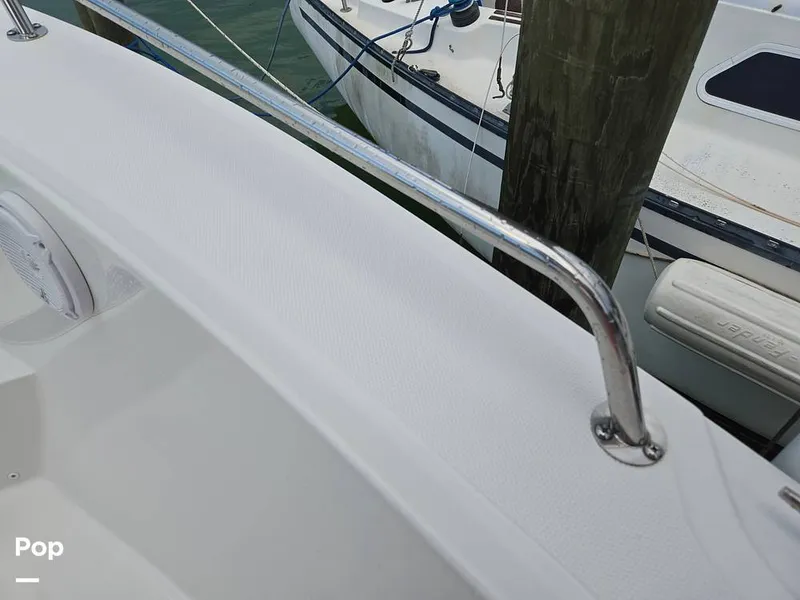 Slide: The Image of Edgewater 208CC 2020 - 15713900