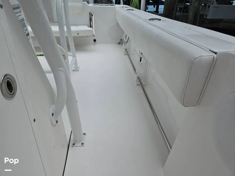 Slide: The Image of Edgewater 208CC 2020 - 15713915