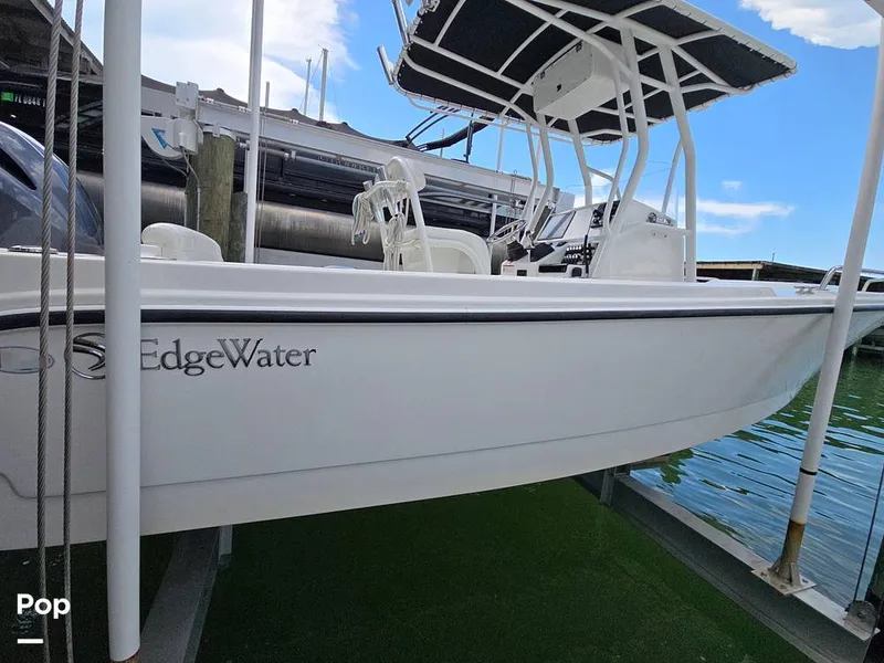 Slide: The Image of Edgewater 208CC 2020 - 15713858