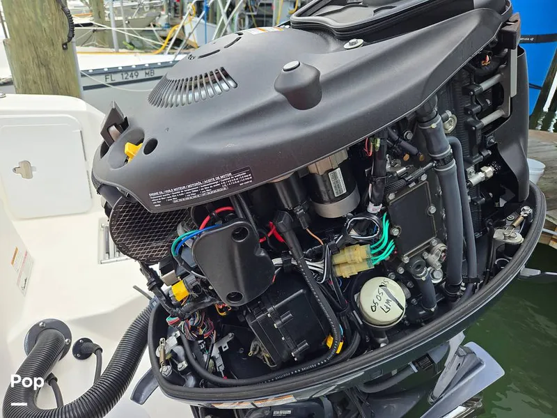 Slide: The Image of Edgewater 208CC 2020 - 15713936