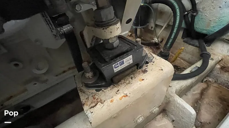 Slide: The Image of Bayliner 4788 Pilothouse 1996 - 15259622