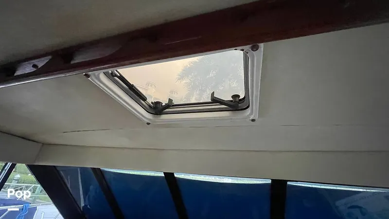 Slide: The Image of Bayliner 4788 Pilothouse 1996 - 16268599