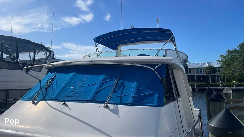 Slide: The Image of Bayliner 4788 Pilothouse 1996 - 16324614