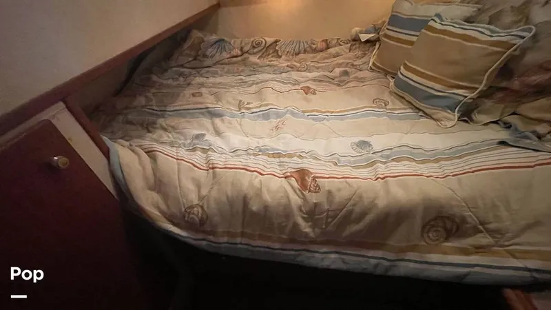 Slide: The Image of Bayliner 4788 Pilothouse 1996 - 16324633