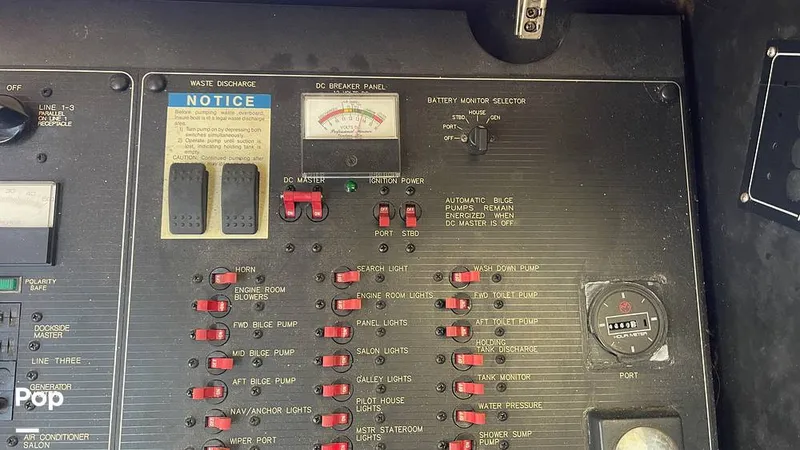 Slide: The Image of Bayliner 4788 Pilothouse 1996 - 15259518