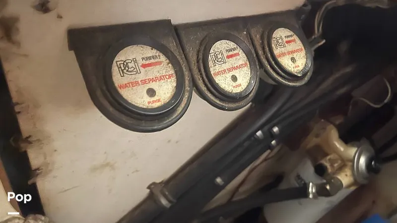 Slide: The Image of Bayliner 4788 Pilothouse 1996 - 15259548