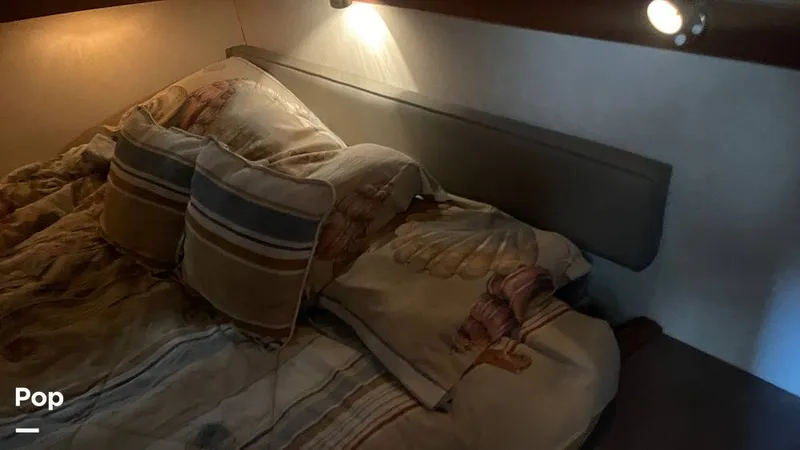 Slide: The Image of Bayliner 4788 Pilothouse 1996 - 15259595