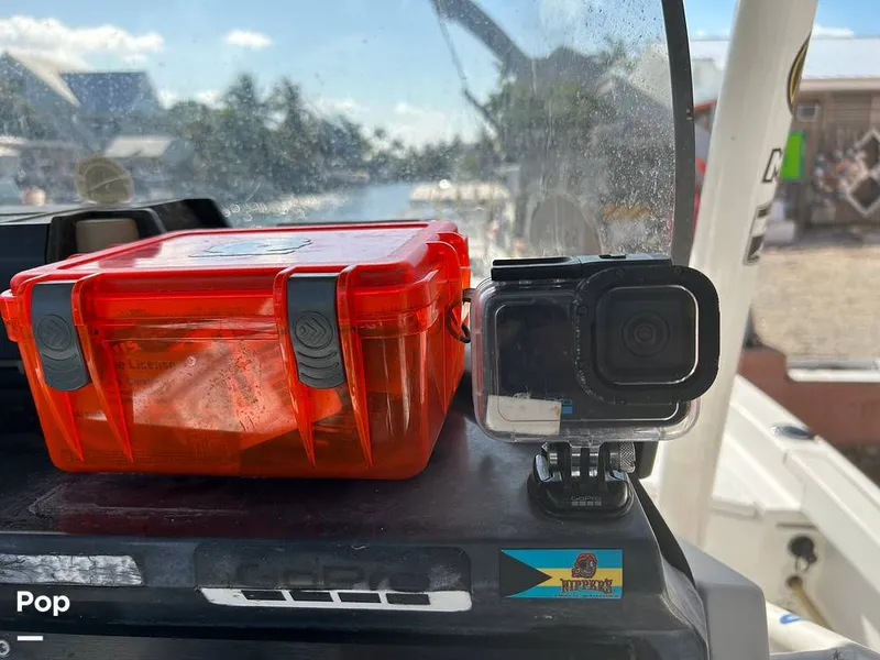 Slide: The Image of Wellcraft Fisherman 241 2017 - 15227324