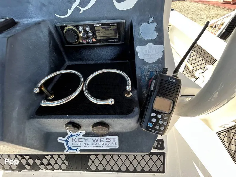 Slide: The Image of Wellcraft Fisherman 241 2017 - 15227312