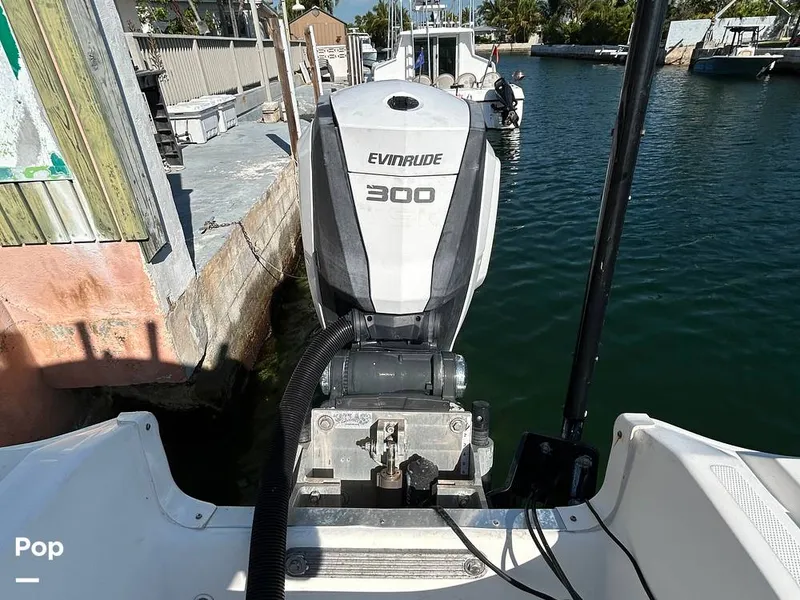 Slide: The Image of Wellcraft Fisherman 241 2017 - 15227200