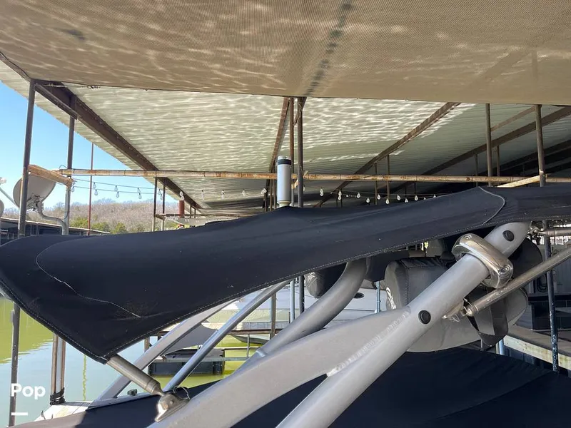 Slide: The Image of Crownline Boats 255 SS 2014 - 15261382