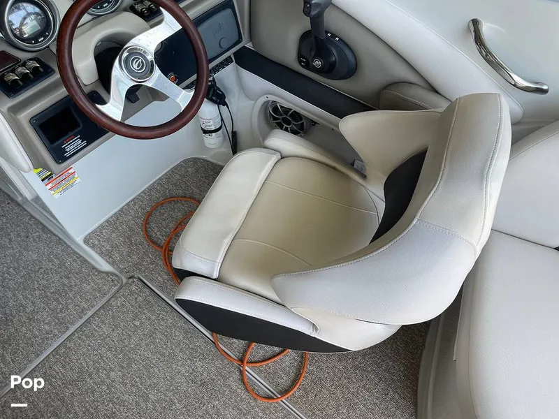 Slide: The Image of Crownline Boats 255 SS 2014 - 15261399