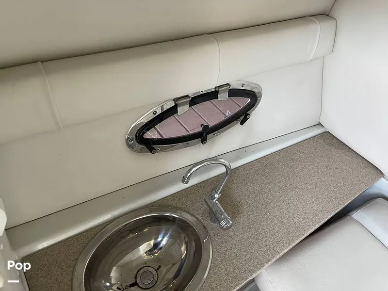 Slide: The Image of Crownline Boats 255 SS 2014 - 15261408