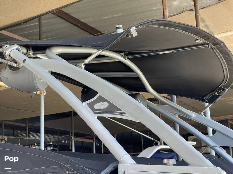 Slide: The Image of Tower with Tight Canvas - 15261392