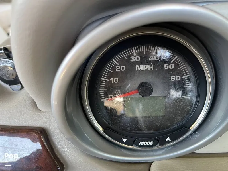 Slide: The Image of Crownline Boats 255 SS 2014 - 15261118